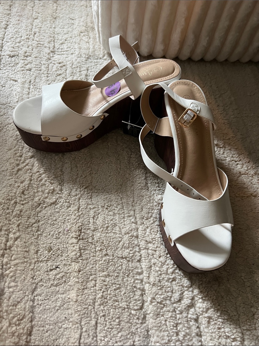 American Exchange White Platform Sandal with Gold Studs